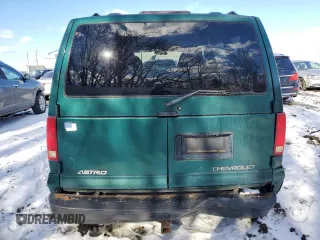 1998 Chevrolet Astro with VIN 1GNEL19WXWB111590, listed as a Copart auction lot 83527884 with 161,137 mi miles and Salvage Title. Bid and sale history available at carsss.com. Image 6.