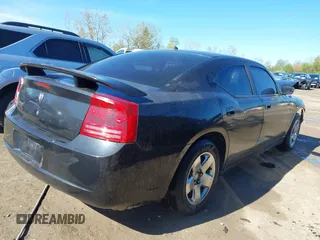 2008 Dodge Charger with VIN 2B3KA43R78H276417, listed as a IAAI auction lot 42139372 with 197,265 mi miles and . Bid and sale history available at DreamBid. Image 4.