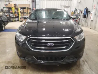 2017 Ford Taurus Limited with VIN 1FAHP2J82HG124570, listed as a Copart auction lot 47124685 with 146,736 mi miles and Salvage Title. Bid and sale history available at DreamBid. Image 5.