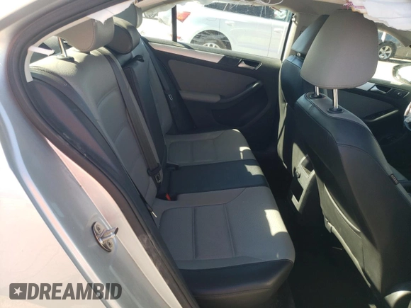 2015 Volkswagen Jetta Sedan Hybrid SEL Premium with VIN 3VW637AJ7FM400853, listed as a Copart auction lot 74588603 with 36,030 mi miles. Bid and sale history available at carsss.com. Image 10.