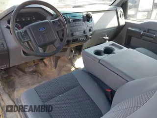 2016 Ford Super Duty F-250 SRW XLT with VIN 1FT7X2B62GEC44396, listed as a IAAI auction lot 40302095 with 154,762 mi miles. Bid and sale history available at carsss.com. Image 18.