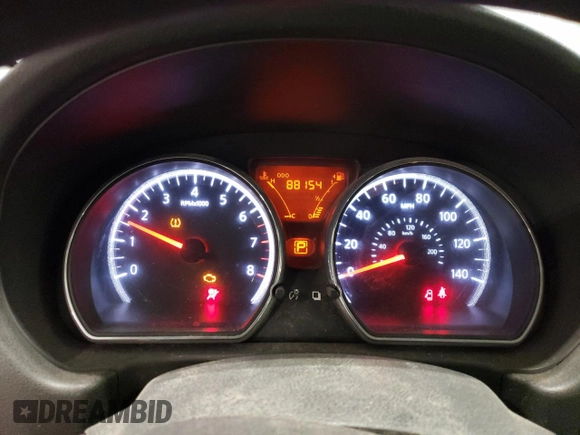 2012 Nissan Versa SV z VIN 3N1CN7AP1CL879134, wystawiony jako Copart lot #43001045 z przebiegiem 88 154 mil mil oraz Szkoda całkowita • Salvage title. Historia ofert i sprzedaży dostępna na DreamBid. Obrazek 9.