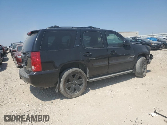 2007 GMC Yukon SLE z VIN 1GKFK13087J321959, wystawiony jako Copart lot #48237705 z przebiegiem 236 802 mil mil oraz Czysty tytuł • Clean title. Historia ofert i sprzedaży dostępna na DreamBid. Obrazek 3.