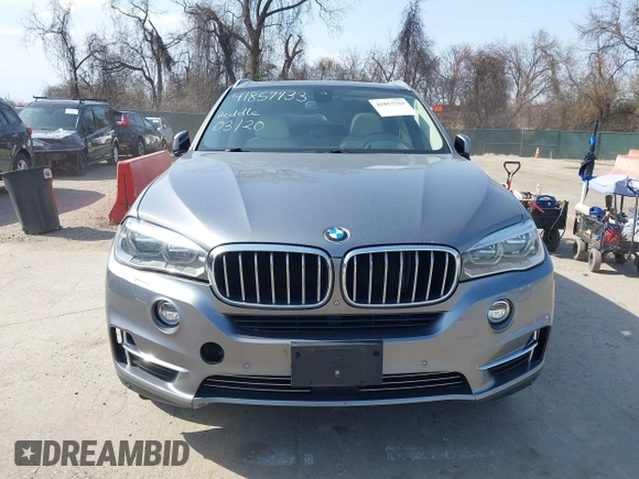2015 BMW X5 xDrive35i with VIN 5UXKR0C53F0K60910, listed as a IAAI auction lot 41857733 with 153,583 mi miles. Bid and sale history available at carsss.com. Image 12.