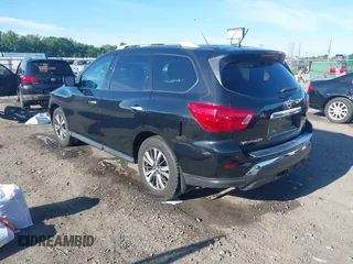 2017 Nissan Pathfinder SV z VIN 5N1DR2MM3HC611338, wystawiony jako IAAI lot #42194564 z przebiegiem 105 158 mil mil oraz . Historia ofert i sprzedaży dostępna na DreamBid. Obrazek 3.