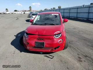2024 FIAT 500e INSPI(RED) with VIN ZFAFFAA4XRX205823, listed as a Copart auction lot 75035344 with 2,897 mi miles and Salvage Title. Bid and sale history available at carsss.com. Image 11.