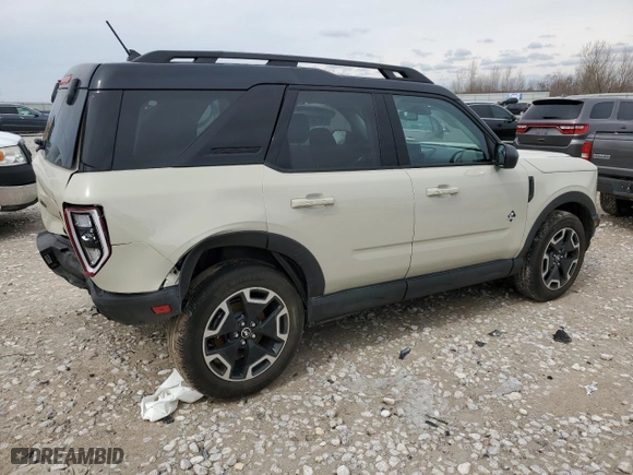 2024 Ford Bronco Sport Outer Banks with VIN 3FMCR9C68RRE44582, listed as a Copart auction lot 51623415 with 9,462 mi miles and Clean Title. Bid and sale history available at carsss.com. Image 3.