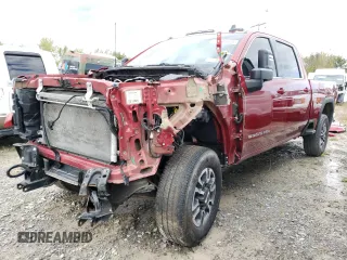 2023 GMC Sierra 2500HD SLE z VIN 1GT49ME72PF146718, wystawiony jako Copart lot #74505624 z przebiegiem 39 038 mil mil oraz Szkoda całkowita • Salvage title. Historia ofert i sprzedaży dostępna na DreamBid. Obrazek 1.