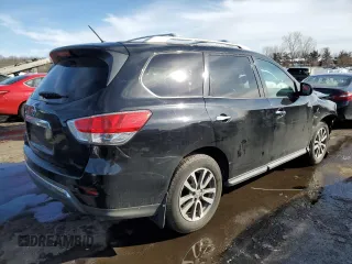 2016 Nissan Pathfinder SV with VIN 5N1AR2MM0GC607149, listed as a Copart auction lot 46050445 with 132,079 mi miles and Salvage Title. Bid and sale history available at carsss.com. Image 3.