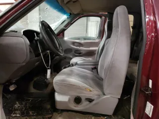 1997 Ford F-150 XL with VIN 1FTDX18W1VNC05543, listed as a Copart auction lot 46687475 with 283,066 mi miles and Clean Title. Bid and sale history available at carsss.com. Image 7.