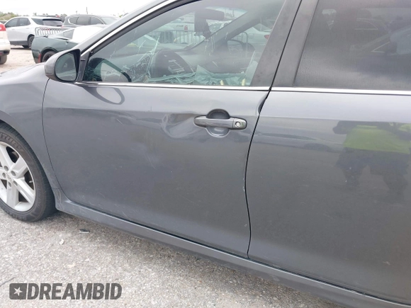 2012 Toyota Camry L with VIN 4T1BF1FK4CU040757, listed as a IAAI auction lot 42199739 with 251,109 mi miles and . Bid and sale history available at DreamBid. Image 6.