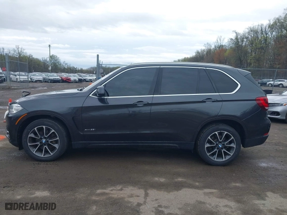 2017 BMW X5 xDrive35i with VIN 5UXKR0C35H0V76620, listed as a IAAI auction lot 41944975 with 147,667 mi miles. Bid and sale history available at carsss.com. Image 14.