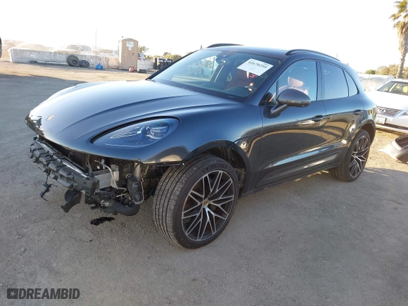 2024 Porsche Macan with VIN WP1AA2A54RLB06422, listed as a IAAI auction lot 41670259 with 14,774 mi miles. Bid and sale history available at carsss.com. Image 20.