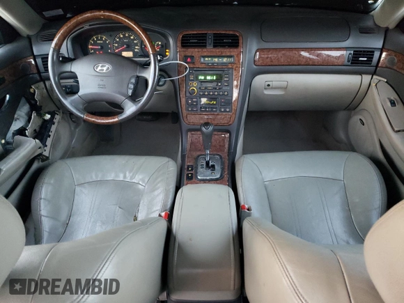 2005 Hyundai XG z VIN KMHFU45E15A377458, wystawiony jako Copart lot #78931844 z przebiegiem 230 852 mil mil oraz Szkoda całkowita • Salvage title. Historia ofert i sprzedaży dostępna na DreamBid. Obrazek 8.