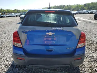 2016 Chevrolet Trax LS z VIN KL7CJKSB1GB545415, wystawiony jako Copart lot #52863185 z przebiegiem 109 058 mil mil oraz Szkoda całkowita • Salvage title. Historia ofert i sprzedaży dostępna na DreamBid. Obrazek 6.