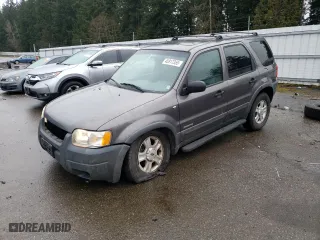 2002 Ford Escape XLT with VIN 1FMCU03132KD34953, listed as a Copart auction lot 45817355 with 77,973 mi miles and Salvage Title. Bid and sale history available at carsss.com. Image 1.
