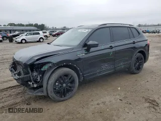2022 Volkswagen Tiguan SE R-Line Black with VIN 3VVCB7AX1NM033977, listed as a Copart auction lot 45937695 with 48,198 mi miles and Salvage Title. Bid and sale history available at DreamBid. Image 1.