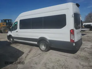 2022 Ford Transit with VIN 1FDVU4XG8NKA61060, listed as a Copart auction lot 86048524 with 33,522 mi miles and Salvage Title. Bid and sale history available at DreamBid. Image 2.