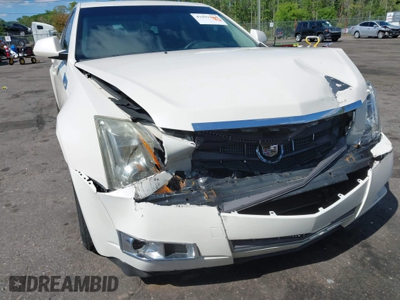 2013 Cadillac CTS Performance with VIN 1G6DK5E37D0138249, listed as a IAAI auction lot 41991166 with 121,133 mi miles and . Bid and sale history available at DreamBid. Image 6.