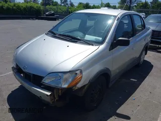 2001 Toyota ECHO with VIN JTDBT123310188981, listed as a IAAI auction lot 41974470 with 137,678 mi miles and . Bid and sale history available at DreamBid. Image 2.