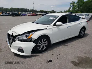 2020 Nissan Altima S z VIN 1N4BL4BV5LC128677, wystawiony jako Copart lot #56246065 z przebiegiem 113 270 mil mil oraz Szkoda całkowita • Salvage title. Historia ofert i sprzedaży dostępna na DreamBid. Obrazek 1.