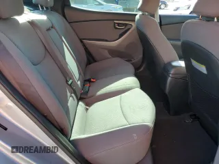 2015 Hyundai Elantra SE z VIN 5NPDH4AE6FH616194, wystawiony jako Copart lot #57157425 z przebiegiem 90 170 mil mil oraz Tytuł czysty. Historia ofert i sprzedaży dostępna na DreamBid. Obrazek 10.