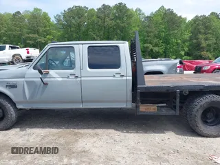 1996 Ford F-350 с VIN 1FTJW35F2TEA86632, выставлен на аукционе IAAI как лот 42097863 с пробегом 221 399 миль миль и . История ставок и продаж доступна на DreamBid. Изображение 14.