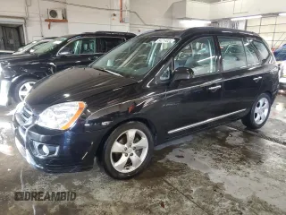 2008 Kia Rondo EX with VIN KNAFG526287156237, listed as a Copart auction lot 84214024 with 102,684 mi miles and Salvage Title. Bid and sale history available at carsss.com. Image 1.