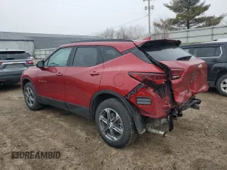 2024 Chevrolet Blazer LT z VIN 3GNKBHR43RS165920, wystawiony jako Copart lot #51974995 z przebiegiem 11 871 mil mil oraz Szkoda całkowita • Salvage title. Historia ofert i sprzedaży dostępna na DreamBid. Obrazek 2.