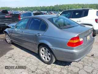 2005 BMW 3 Series 325i with VIN WBAEV33455KW16647, listed as a IAAI auction lot 42212179 with 109,853 mi miles and . Bid and sale history available at DreamBid. Image 3.