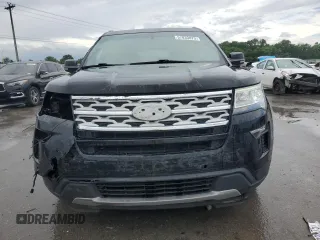 2018 Ford Explorer XLT z VIN 1FM5K8D87JGC55926, wystawiony jako Copart lot #57033875 z przebiegiem 197 354 mil mil oraz Szkoda całkowita • Salvage title. Historia ofert i sprzedaży dostępna na DreamBid. Obrazek 5.