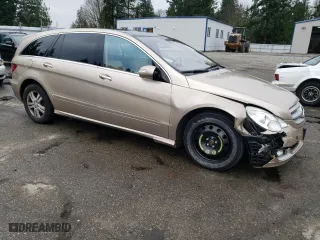 2006 Mercedes-Benz R-Class 5.0L with VIN 4JGCB75E56A013748, listed as a Copart auction lot 82248334 with 68,954 mi miles and Salvage Title. Bid and sale history available at carsss.com. Image 4.