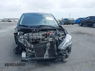 2018 Nissan Sentra SV z VIN 3N1AB7AP9JL643361, wystawiony jako IAAI lot #42082745 z przebiegiem 116 033 mil mil oraz . Historia ofert i sprzedaży dostępna na DreamBid. Obrazek 12.