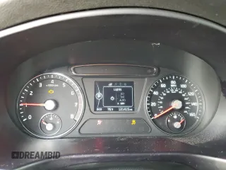 2018 Kia Sorento L z VIN 5XYPG4A35JG342050, wystawiony jako Copart lot #54517715 z przebiegiem 121 415 mil mil oraz Szkoda całkowita • Salvage title. Historia ofert i sprzedaży dostępna na DreamBid. Obrazek 9.
