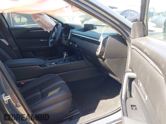 2024 Mazda CX-50 S Select with VIN 7MMVABAM5RN192435, listed as a IAAI auction lot 42136137 with 6,721 mi miles and . Bid and sale history available at DreamBid. Image 5.
