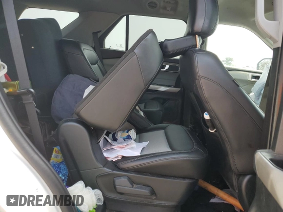 2023 Ford Explorer XLT with VIN 1FMSK8DH3PGB32460, listed as a Copart auction lot 61138545 with 49,434 mi miles and Salvage title. Bid and sale history available at DreamBid. Image 11.