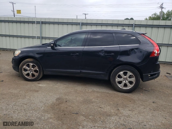 2013 Volvo XC60 3.2L with VIN YV4952DL8D2377174, listed as a Copart auction lot 51682255 with 0 mi miles and Salvage Title. Bid and sale history available at carsss.com. Image 2.