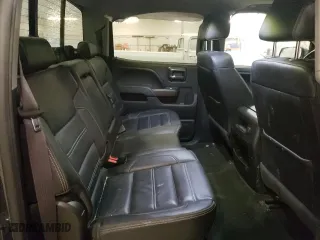 2017 GMC Sierra 1500 Denali with VIN 3GTU2PEC4HG349998, listed as a Copart auction lot 81743274 with 114,682 mi miles and Salvage Title. Bid and sale history available at carsss.com. Image 10.