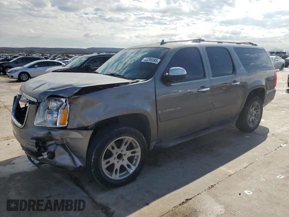 2007 GMC Yukon XL SLT with VIN 1GKFC16047J260991, listed as a Copart auction lot 43289595 with 201,627 mi miles and Salvage Title. Bid and sale history available at carsss.com. Image 1.