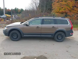 2012 Volvo XC70 3.2L with VIN YV4940BZ4C1144637, listed as a IAAI auction lot 40709833 with 150,249 mi miles and . Bid and sale history available at DreamBid. Image 14.