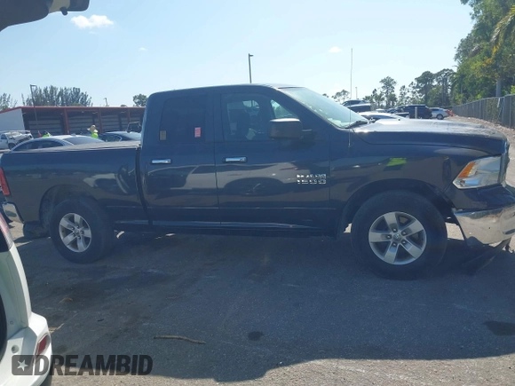 2018 Ram 1500 SLT z VIN 1C6RR6GG2JS303880, wystawiony jako IAAI lot #42138224 z przebiegiem 120 533 mil mil oraz . Historia ofert i sprzedaży dostępna na DreamBid. Obrazek 13.