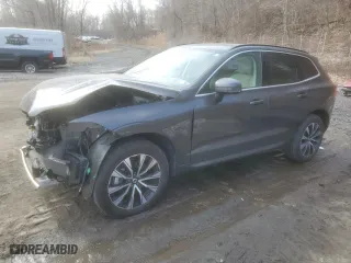 2023 Volvo XC60 Core with VIN YV4L12RV5P1369300, listed as a Copart auction lot 47309235 with 8,333 mi miles and Salvage Title. Bid and sale history available at carsss.com. Image 1.
