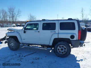 2008 Hummer H3 SUV with VIN 5GTEN13E488164197, listed as a IAAI auction lot 41325754 with 274,440 mi miles. Bid and sale history available at carsss.com. Image 15.