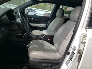 2015 Kia Sorento SX Limited with VIN 5XYKWDA7XFG650550, listed as a Copart auction lot 54193735 with 139,101 mi miles and Clean Title. Bid and sale history available at carsss.com. Image 7.
