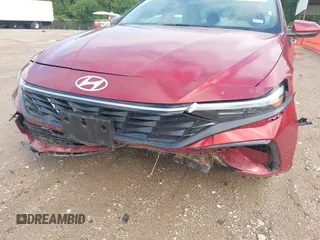 2025 Hyundai Elantra SEL Convenience with VIN KMHLS4DG0SU880288, listed as a IAAI auction lot 42192034 with 13,502 mi miles and . Bid and sale history available at DreamBid. Image 6.