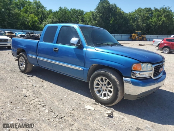 2002 GMC Sierra 1500 SLE with VIN 2GTEC19V221415765, listed as a Copart auction lot 57621414 with 205,416 mi miles and Salvage Title. Bid and sale history available at carsss.com. Image 4.
