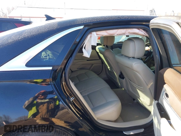2013 Cadillac XTS with VIN 2G61N5S38D9117544, listed as a IAAI auction lot 41681172 with 189,664 mi miles. Bid and sale history available at carsss.com. Image 8.