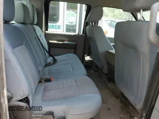 2016 Ford F-250 Lariat z VIN 1FT7W2BTXGEA11021, wystawiony jako Copart lot #53807905 z przebiegiem 230 914 mil mil oraz Szkoda całkowita • Salvage title. Historia ofert i sprzedaży dostępna na DreamBid. Obrazek 10.