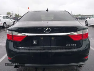 2013 Lexus ES 250 с VIN JTHBK1GG3D2005004, выставлен на аукционе IAAI как лот 42277396 с пробегом 157 846 миль миль и . История ставок и продаж доступна на DreamBid. Изображение 16.