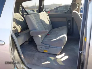 2002 Toyota Sienna CE with VIN 4T3ZF19CX2U424955, listed as a IAAI auction lot 41368364 with 130,891 mi miles. Bid and sale history available at carsss.com. Image 8.